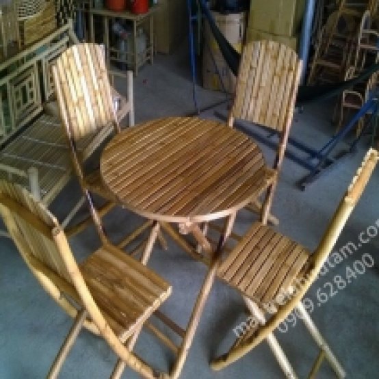 Bàn ăn tròn 